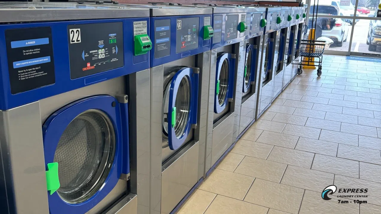 Lavandería de autoservicio cerca de Greater Greenspoint