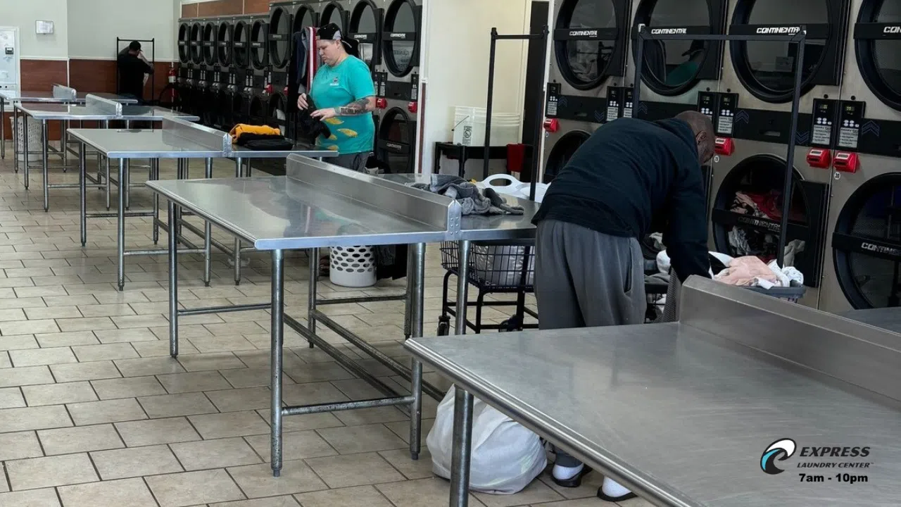 Wash Dry Fold within 3 Miles Radius 77301