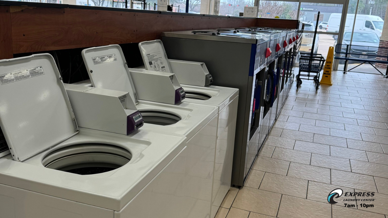Commercial Laundry Service in 77014