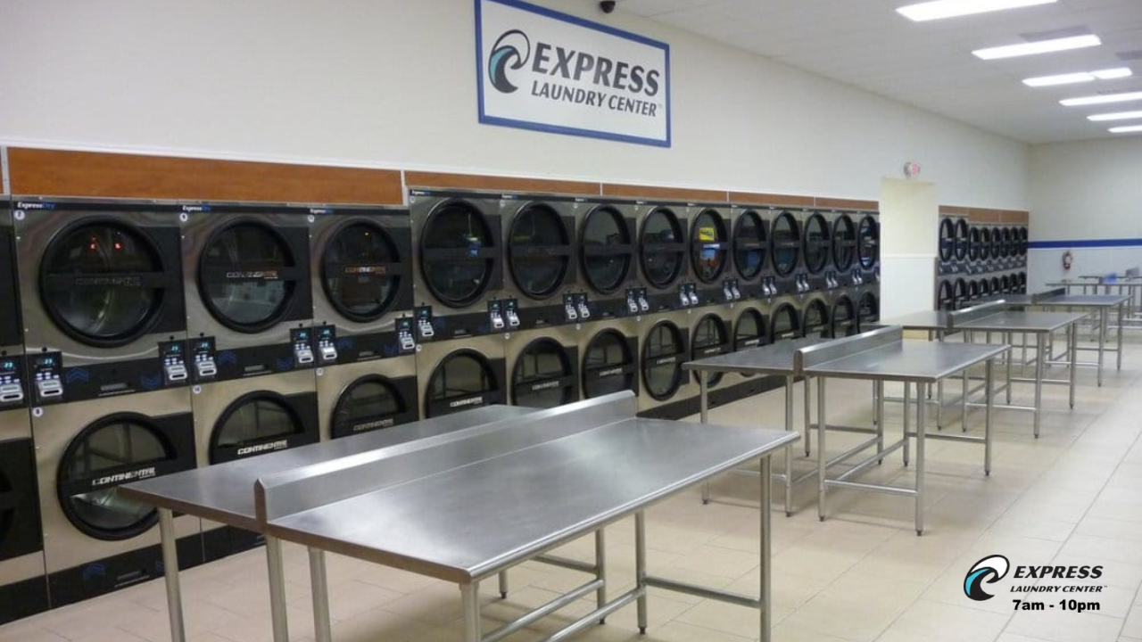 Commercial Laundry Service near 77067