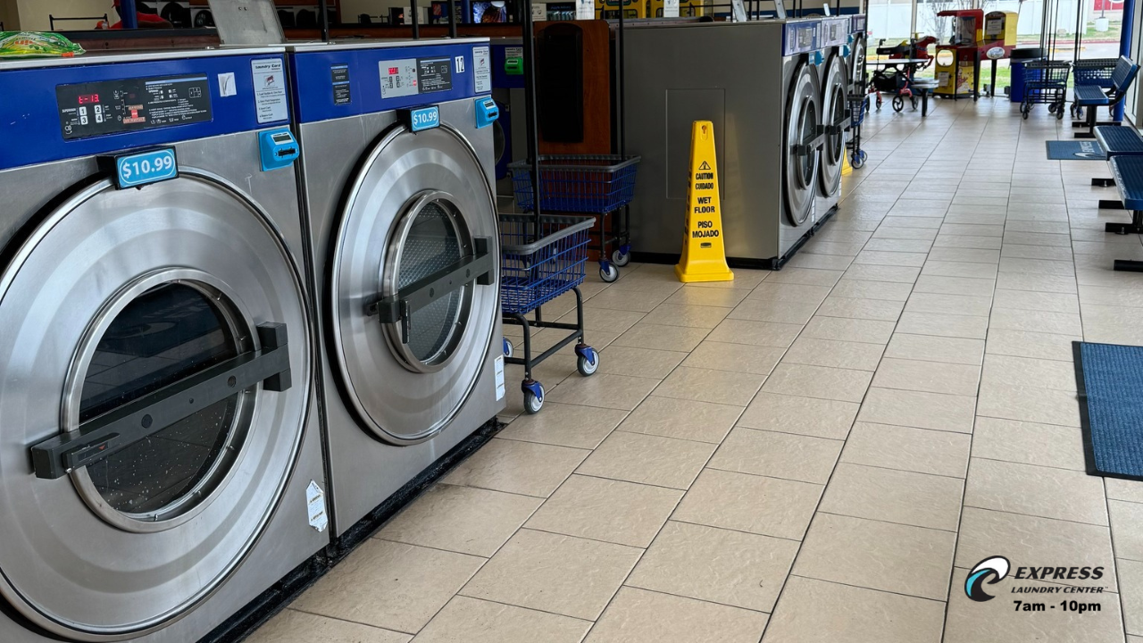 Commercial Laundry Service near Greater Greenspoint