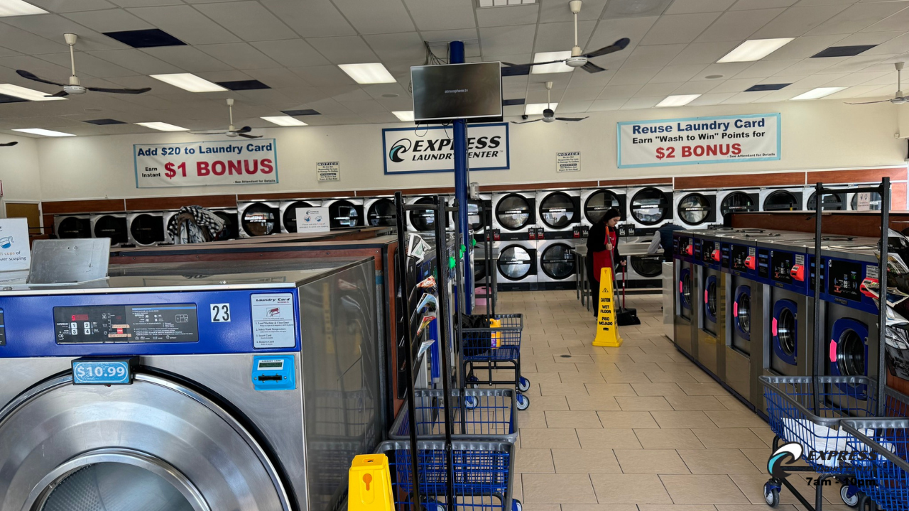 Commercial Laundry Service near Sterling Ridge