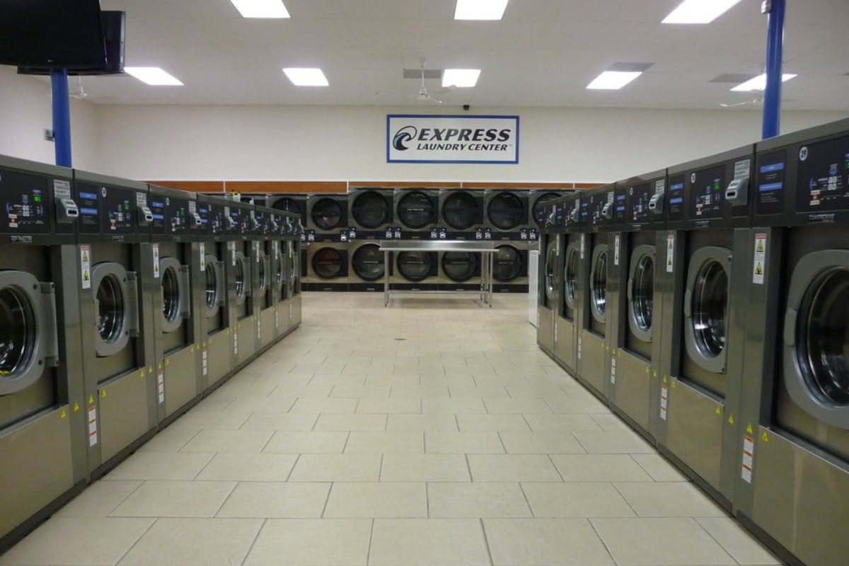 Trusted linen cleaning service for business linens